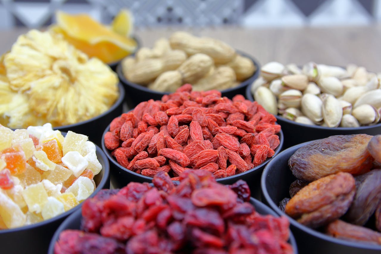 Dried vs Fresh Fruit: How Many More Calories?